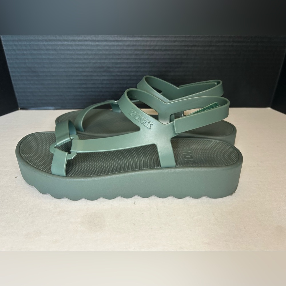Victoria's Secret PINK Strappy Platform Green Beach Shoes Sandals Large 9-10